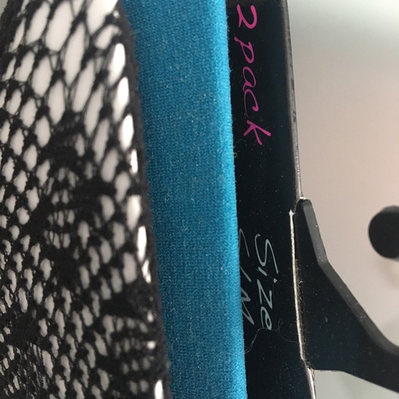 STEVE MADDEN 2 pack Legwear Size S/M - Picture 2 of 4